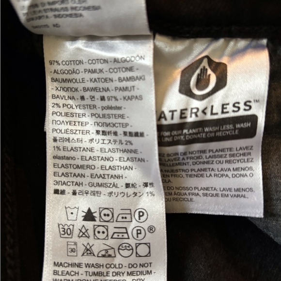 Levi’s Wedgie Straight Jeans - Picture 6 of 8